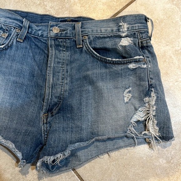 A Golde Parker Vintage Destroyed Denim Shorts 27 Revolve - Picture 7 of 11
